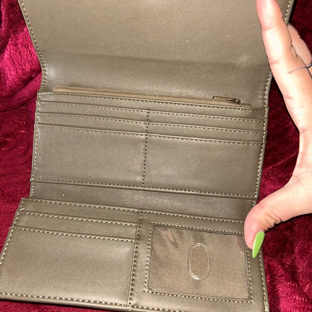 Target Olive Green Wallet - Picture 5 of 6